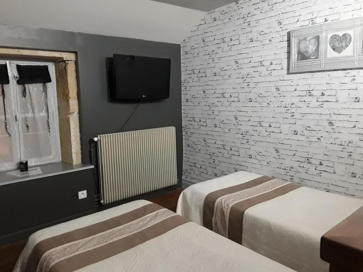Hotel Escampette Saint-Aubin-en-Charollais Exteriér fotografie