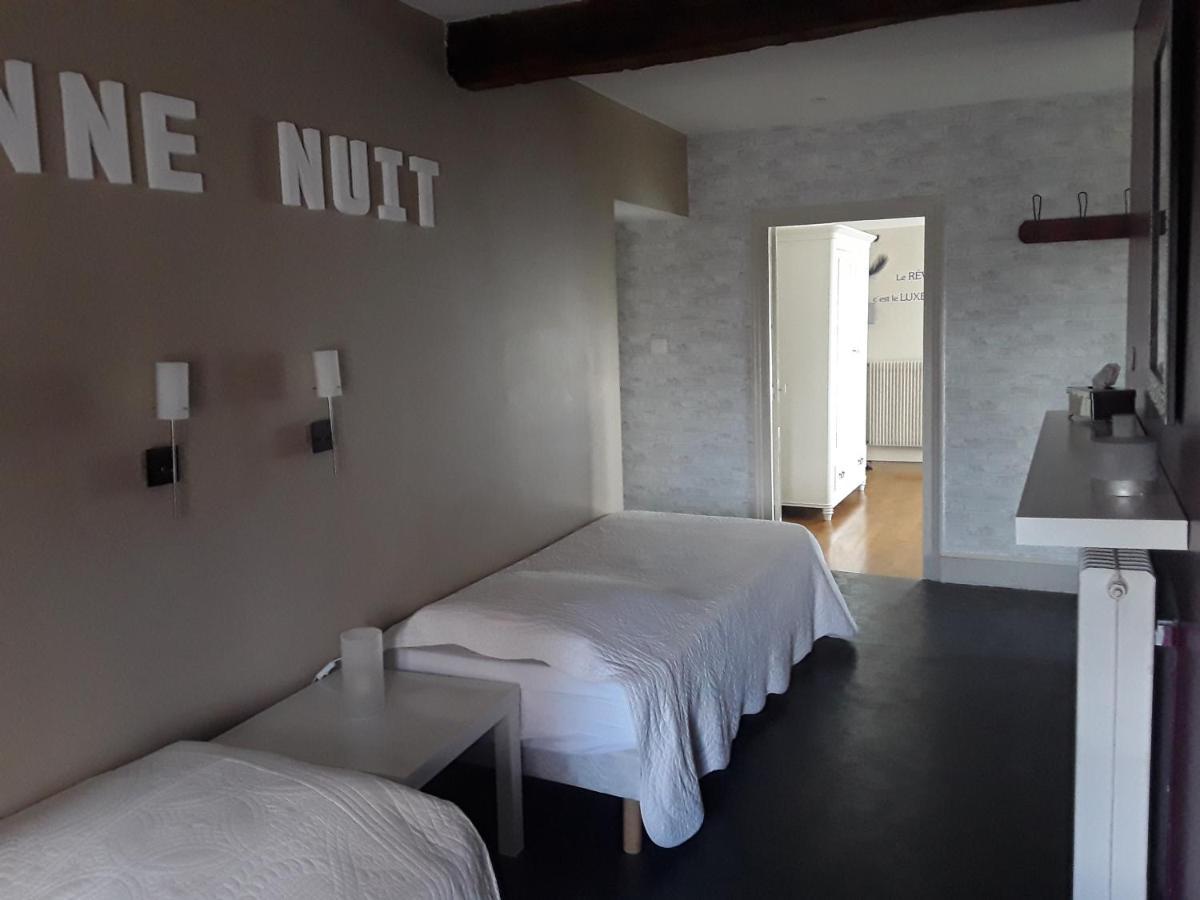 Hotel Escampette Saint-Aubin-en-Charollais Exteriér fotografie